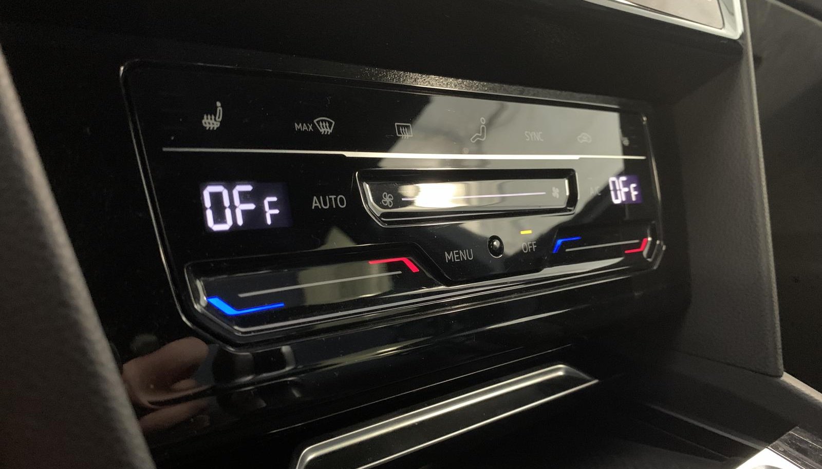 Volkswagen Arteon R-Line eHybrid 11