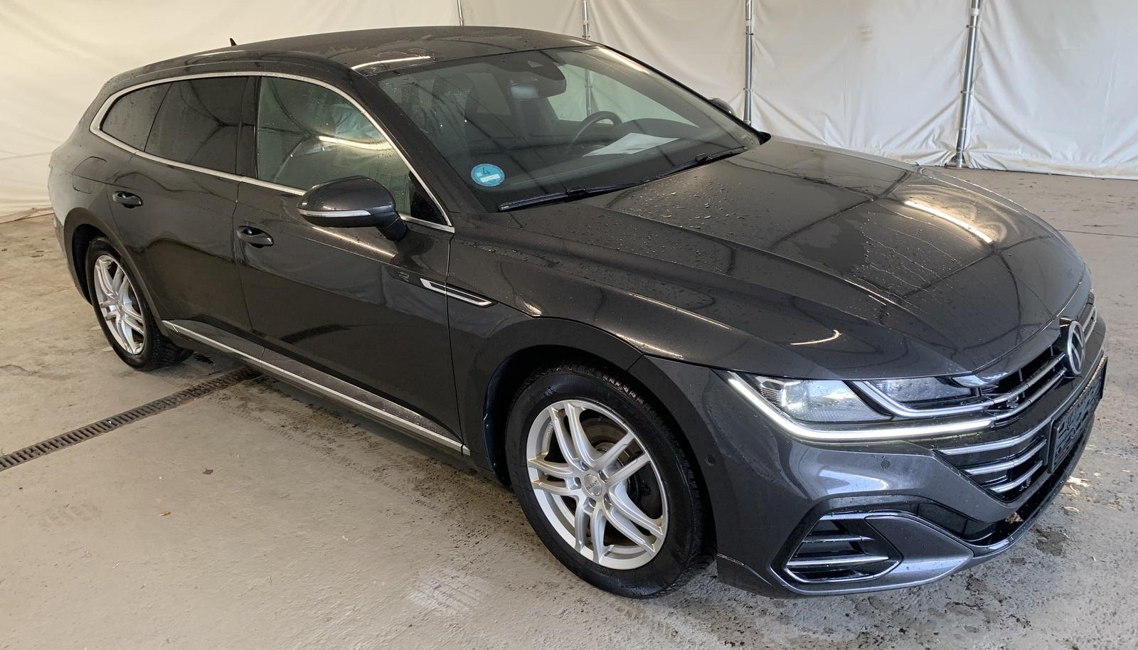 Volkswagen Arteon R-Line eHybrid 2
