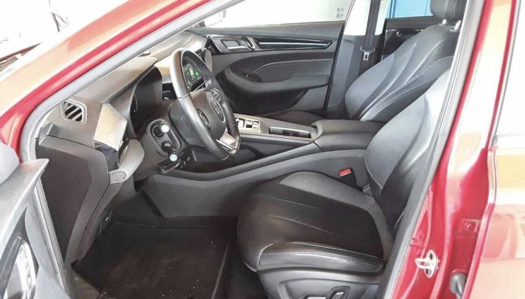 MG MG5 Luxury 6