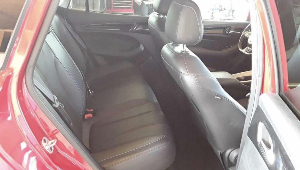 MG MG5 Luxury 9