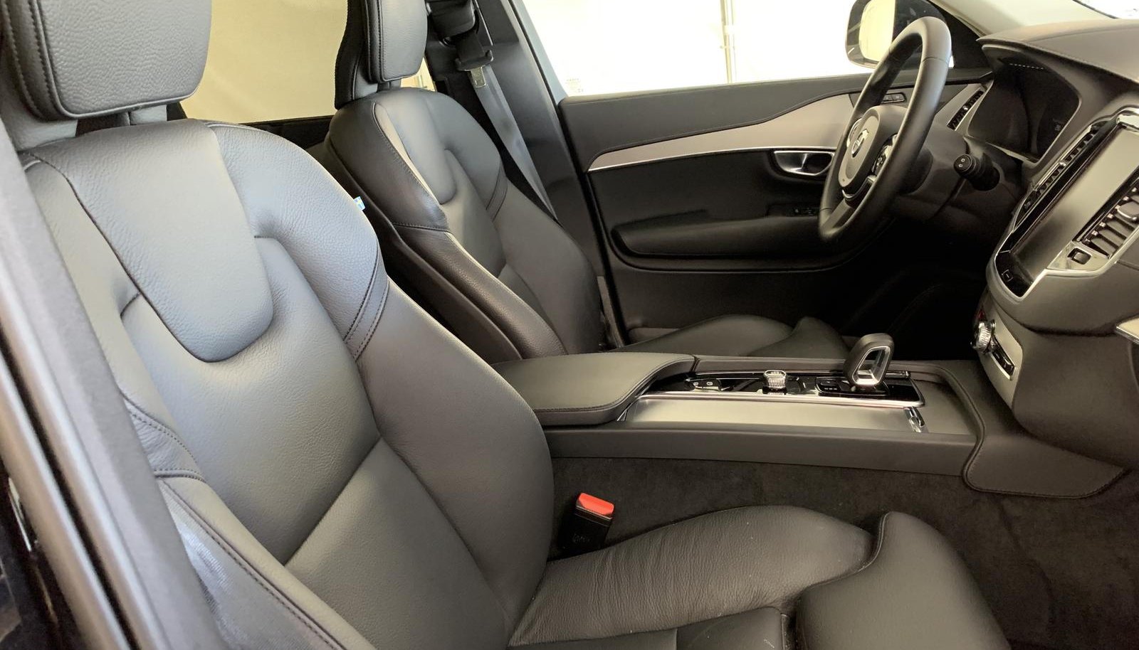 Volvo XC90 Plus Bright AWD 4