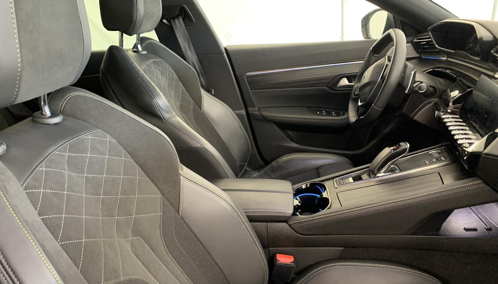 Peugeot 508 Hybrid4 360 PSE 3