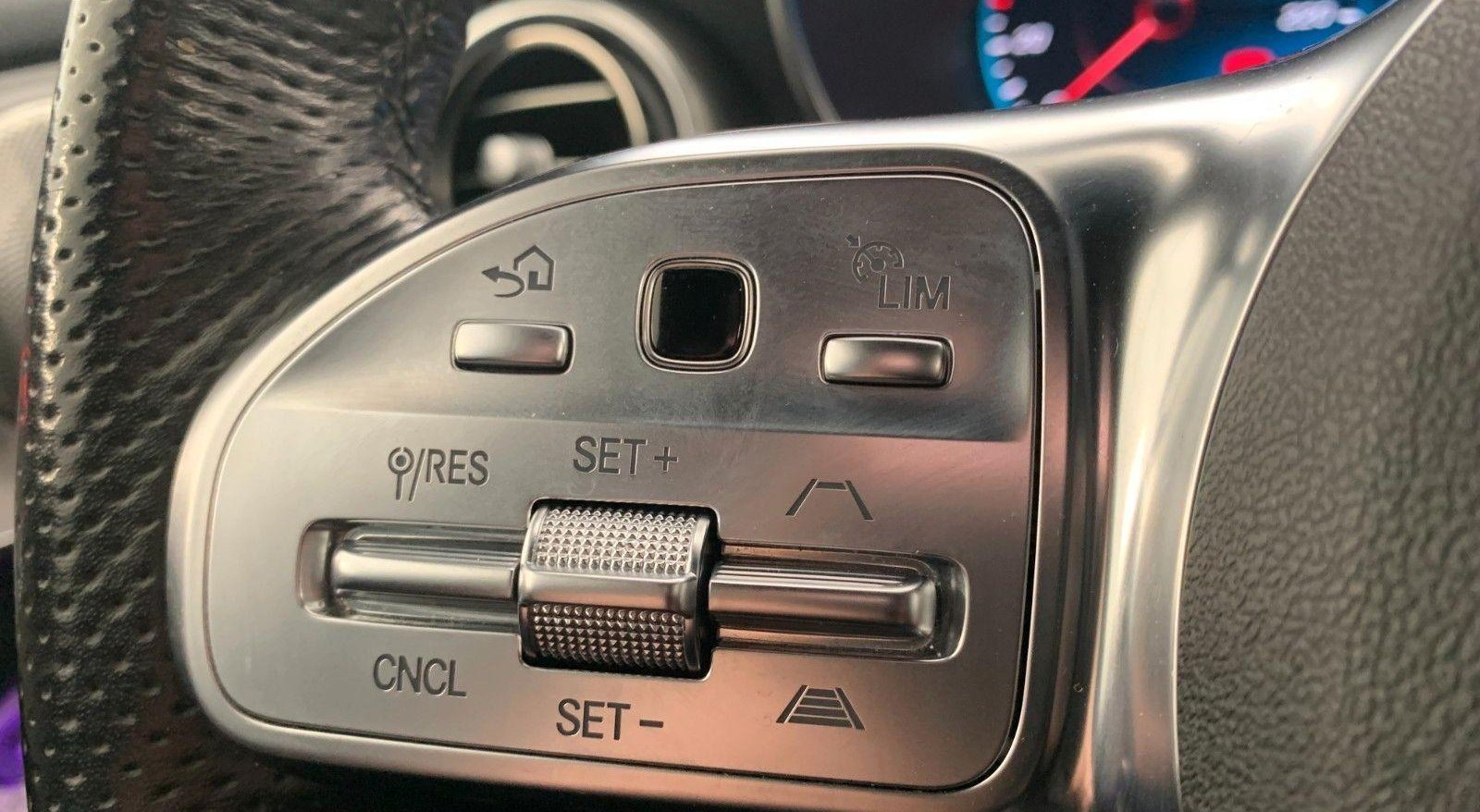 Mercedes-Benz GLC AMG Line 9