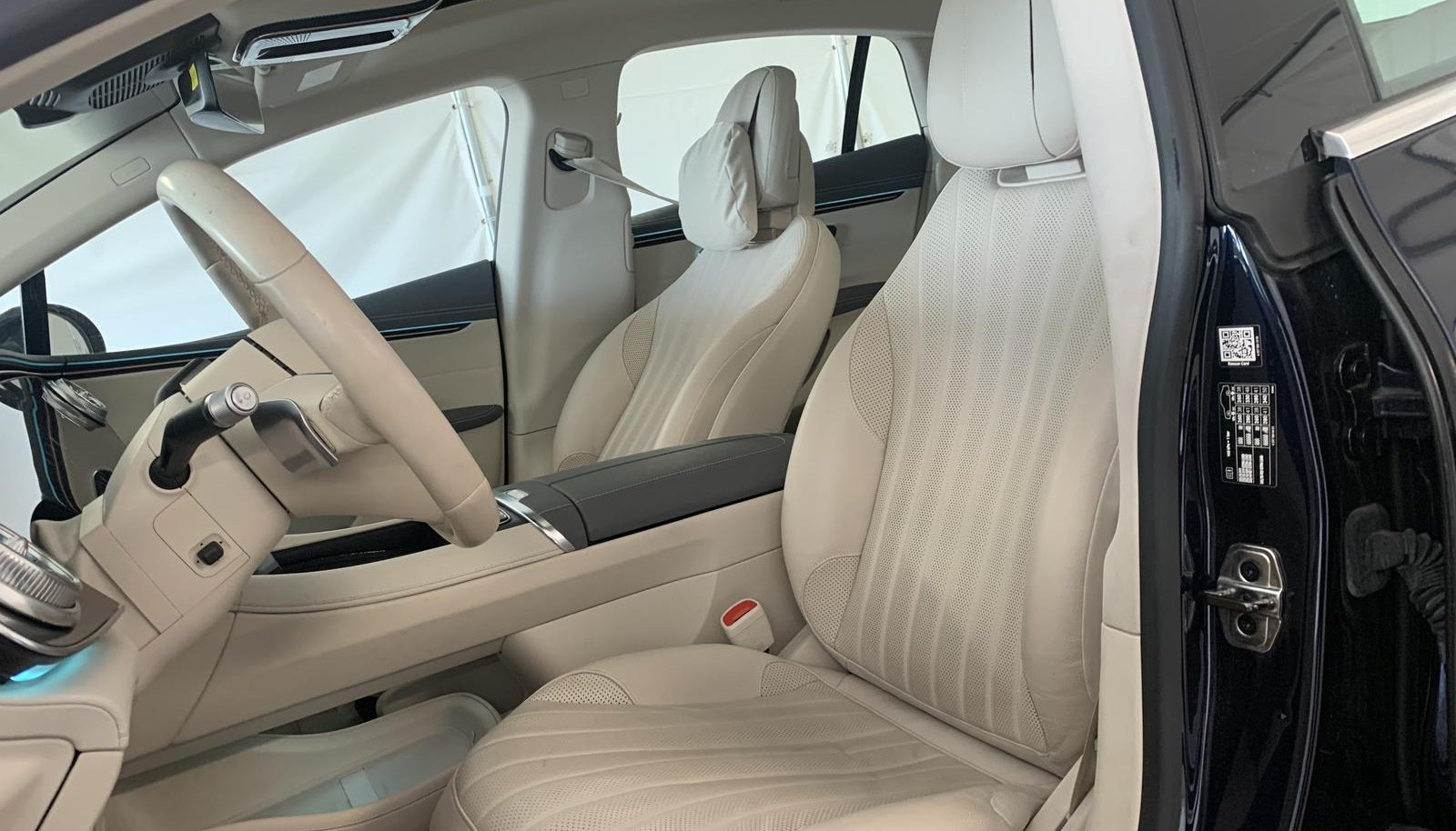 Mercedes-Benz EQS Avantgarde Interieur 6