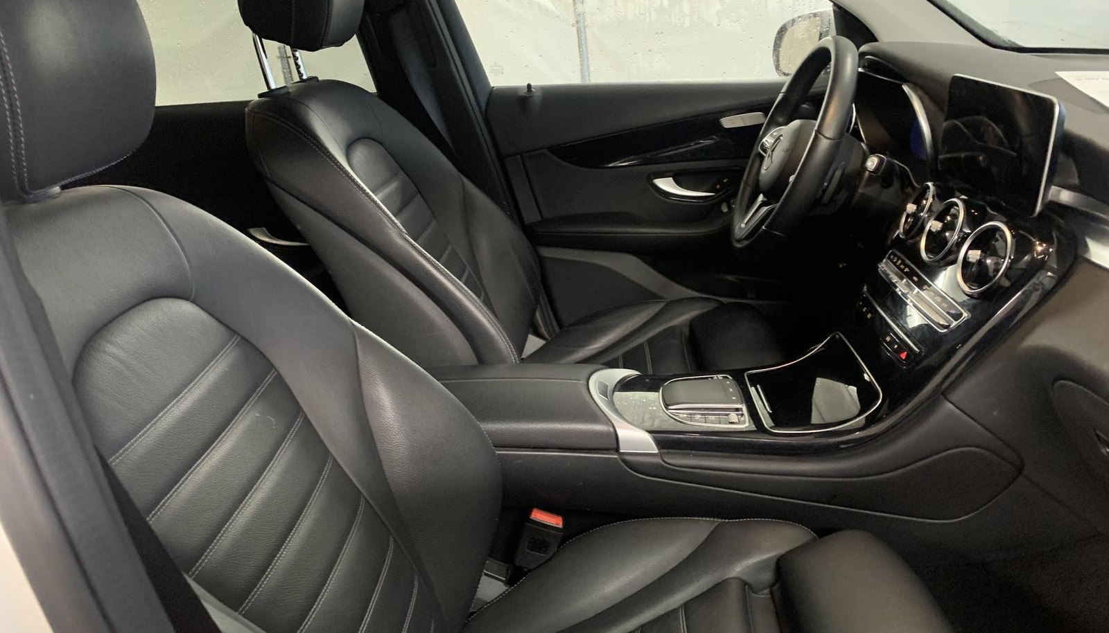 Mercedes-Benz GLC GLC 220 d 4Matic 3