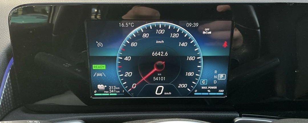 Mercedes-Benz EQB EQB 250+ 9