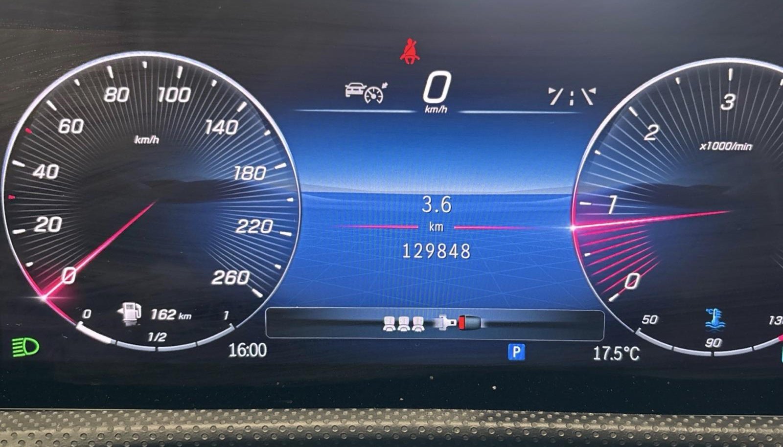 Mercedes-Benz CLA AMG Line 10