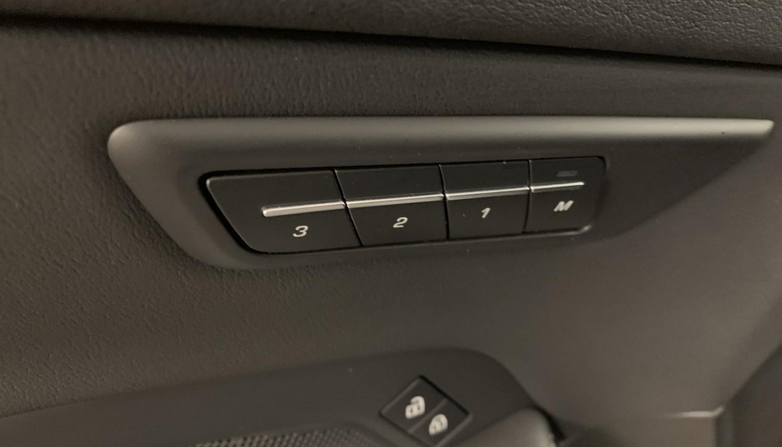 Jaguar E-Pace R-Dynamic S AWD Plug-In Hybrid 11