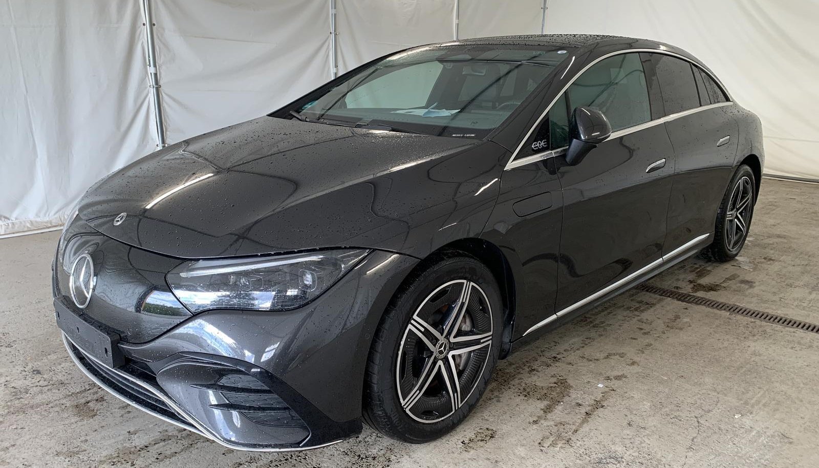 Mercedes-Benz EQE AMG Line