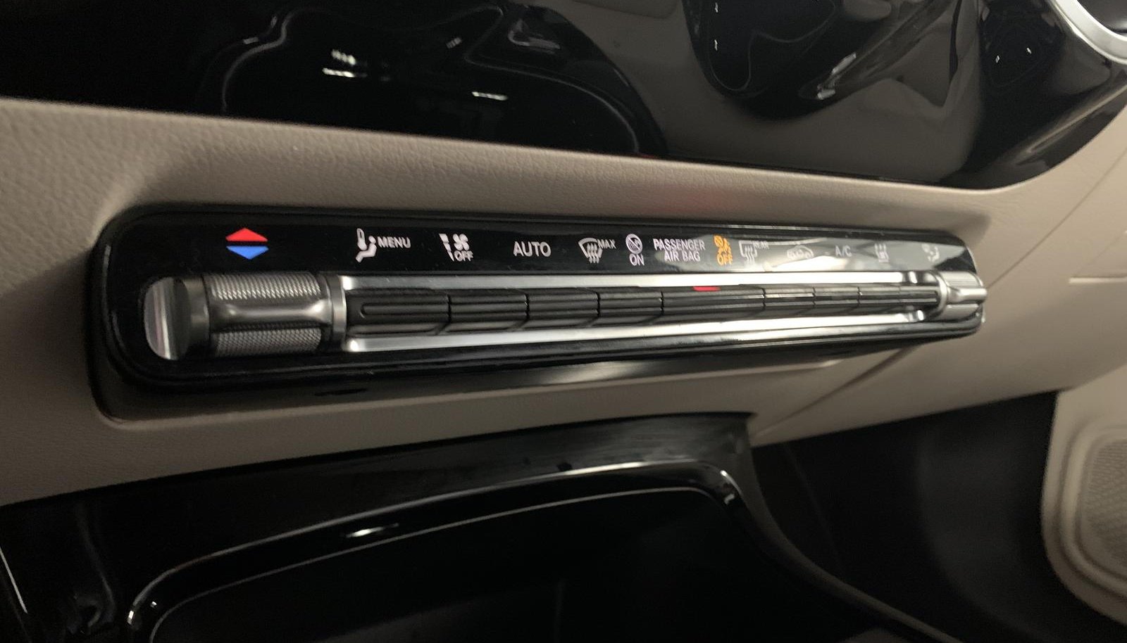 Mercedes-Benz CLA CLA 250 e 11