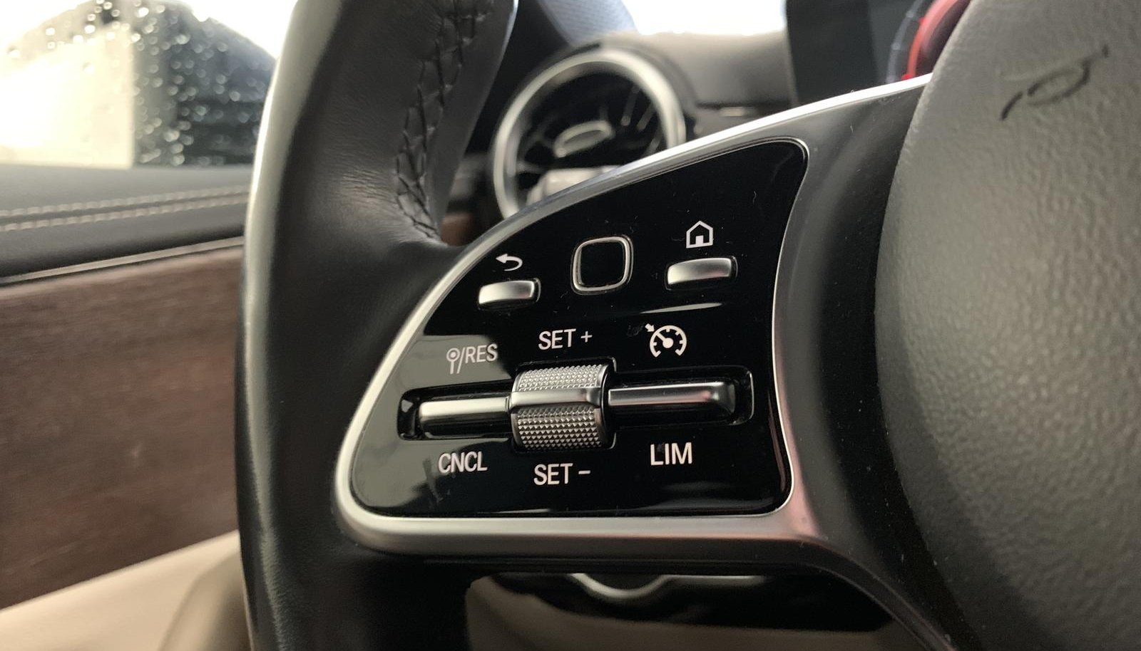 Mercedes-Benz CLA CLA 250 e 12