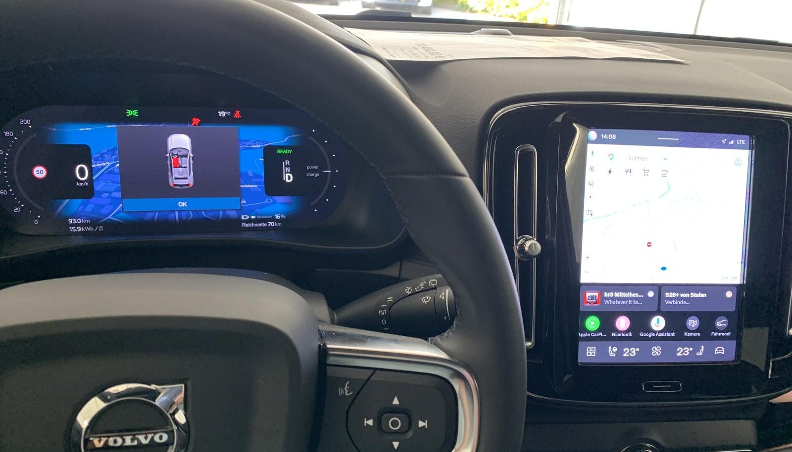 Volvo XC40 Core Recharge Pure Electric 10