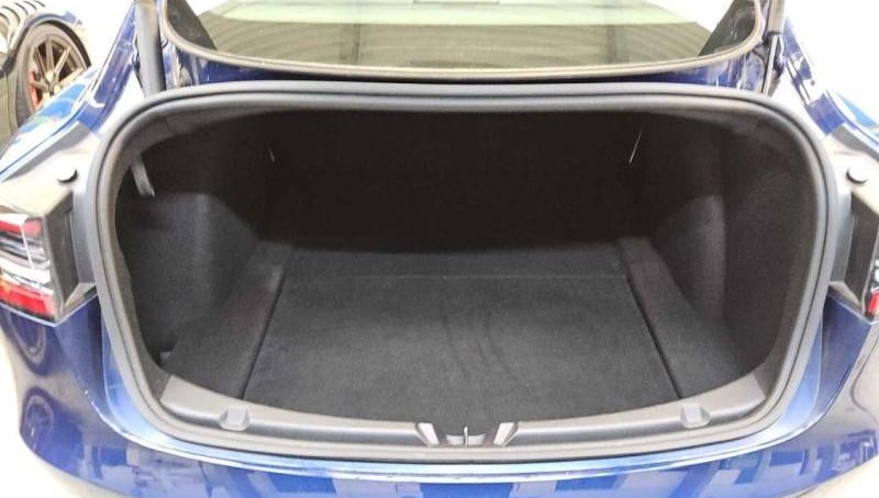 Tesla Model 3 Standard RWD 6