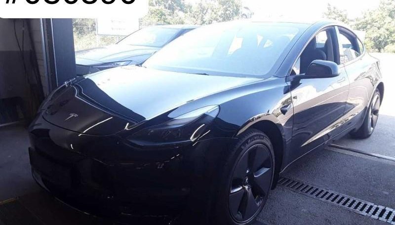Tesla Model 3 Long Range RWD