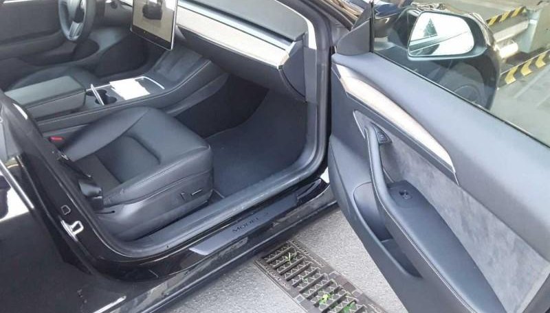 Tesla Model 3 Long Range RWD 6