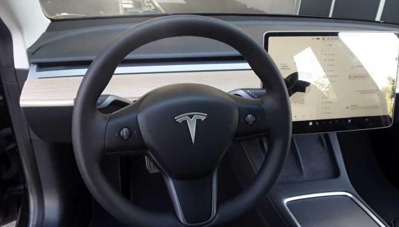 Tesla Model 3 Long Range RWD 7