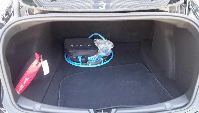 Tesla Model 3 Long Range RWD 9