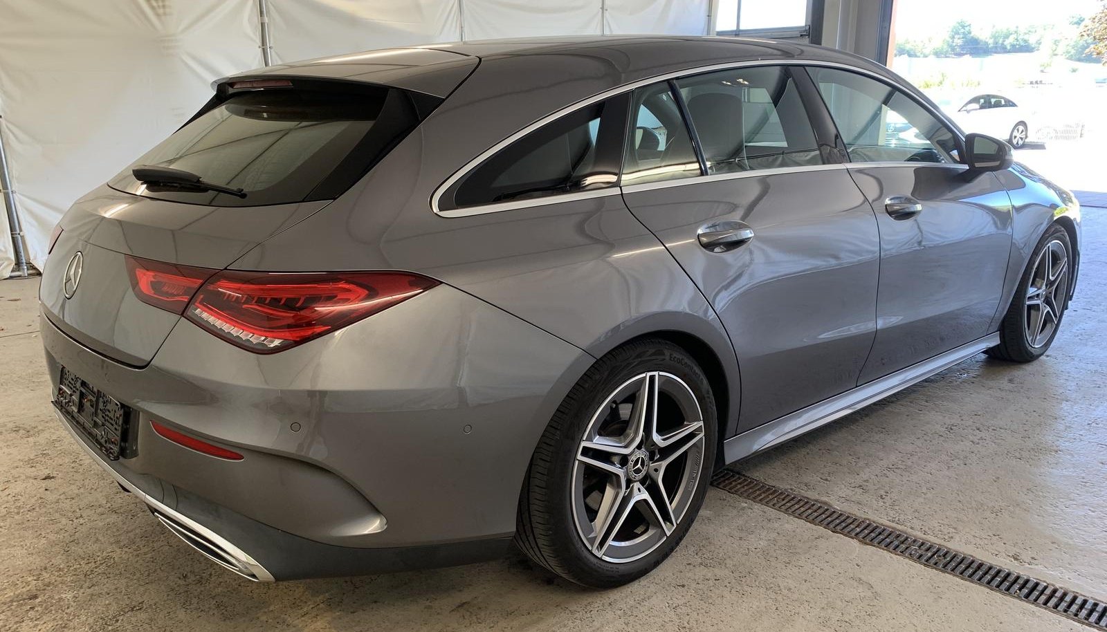 Mercedes-Benz CLA AMG Line 4