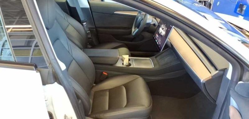 Tesla Model 3 Standard Range 4