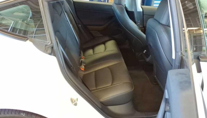Tesla Model 3 Standard Range 8