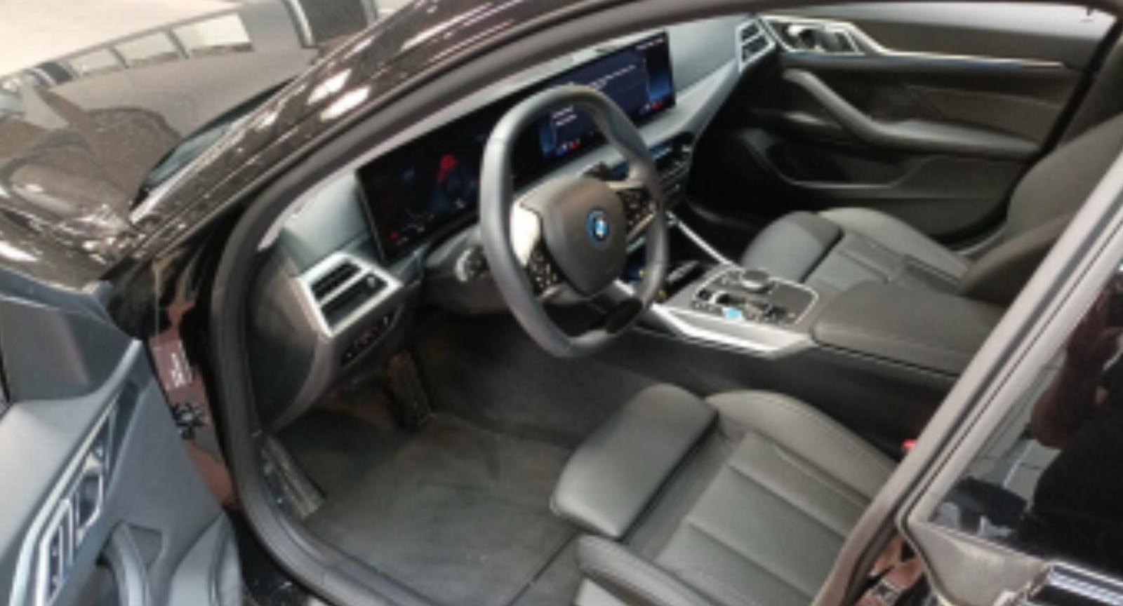 BMW i4 35 eDrive 4