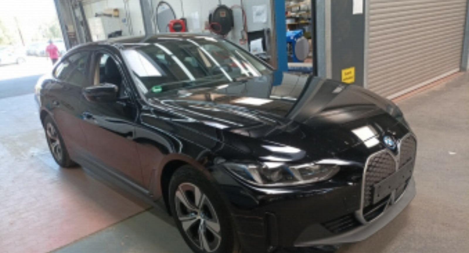 BMW i4 35 eDrive 6