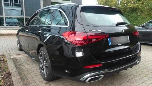 Mercedes-Benz C AMG LINE 7