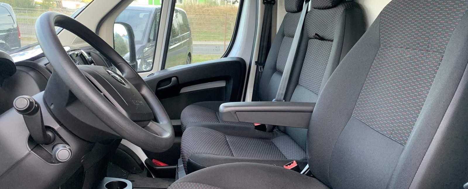 Opel Movano Selection 8