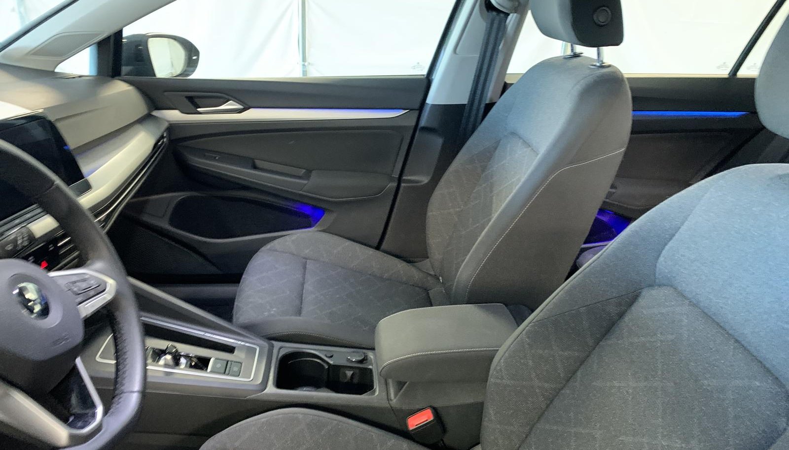 Volkswagen Golf Life 8