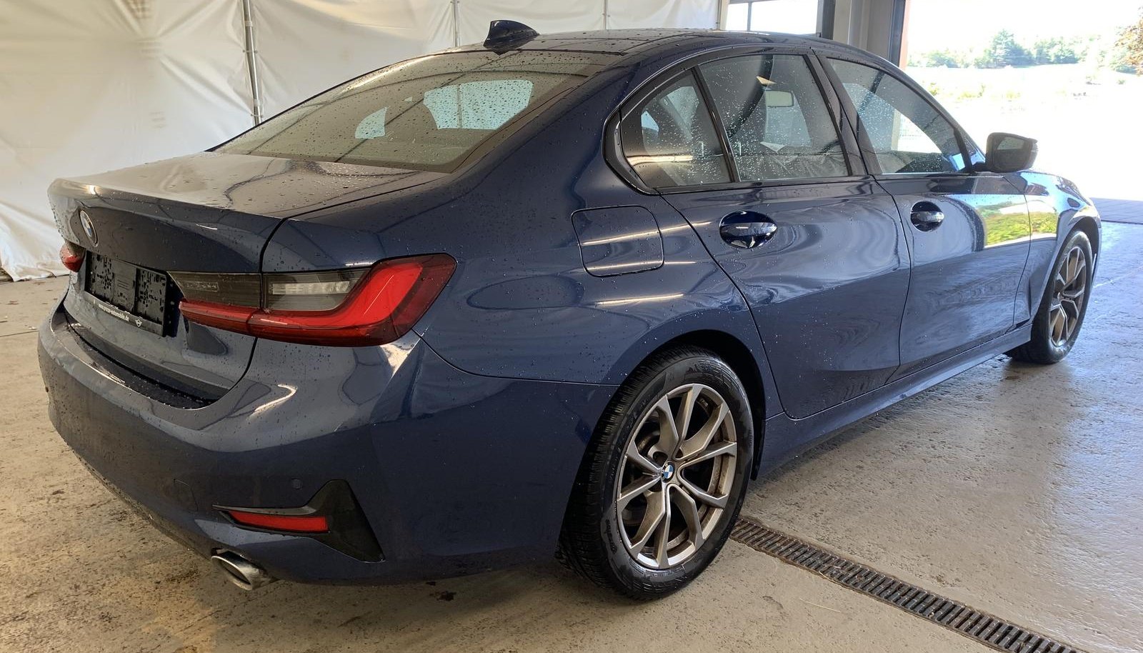 BMW 3 330 i Sport Line 4