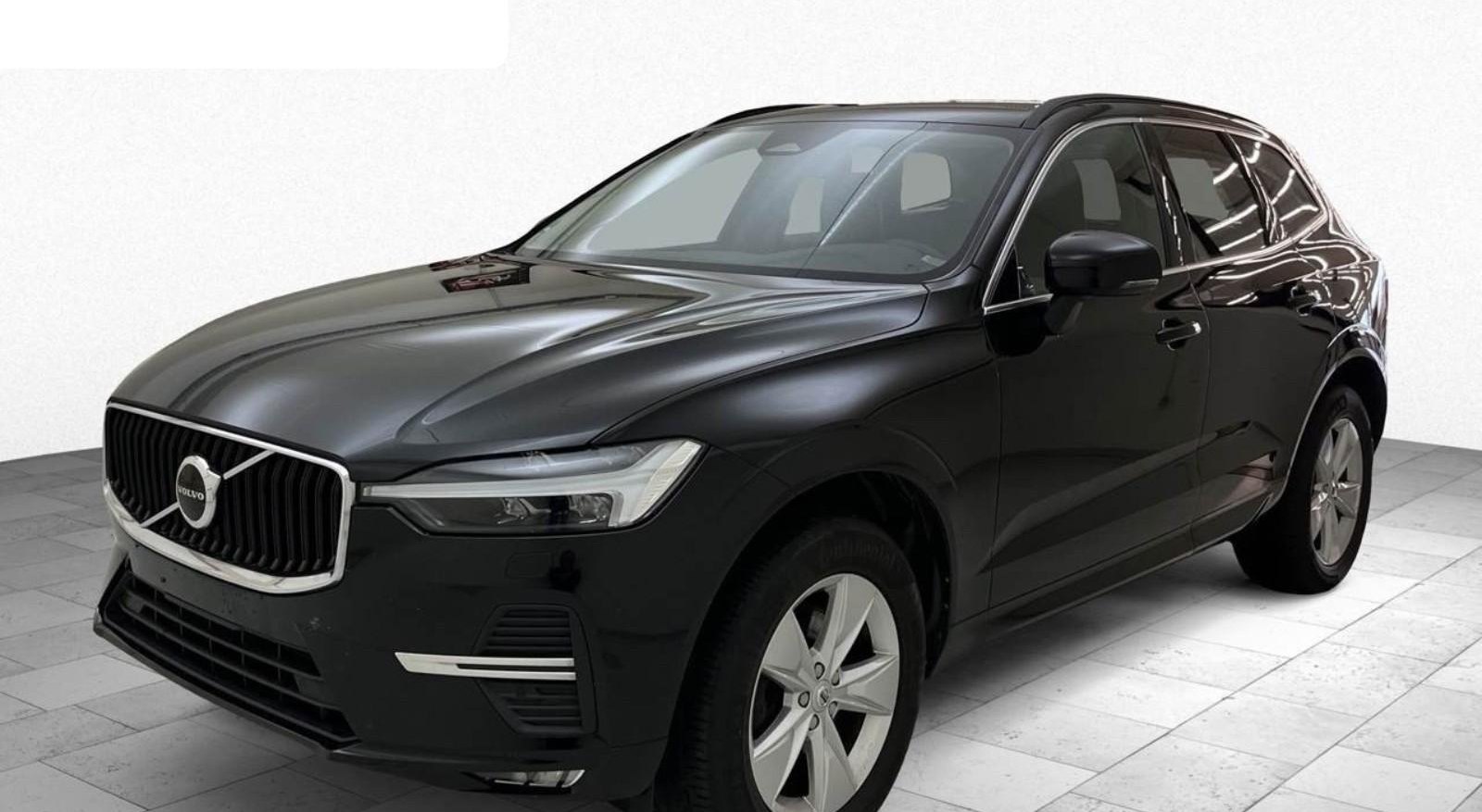 Volvo XC60 Momentum Pro