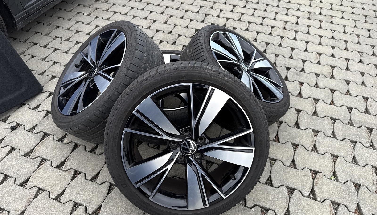Volkswagen Golf GTE eHybrid 3