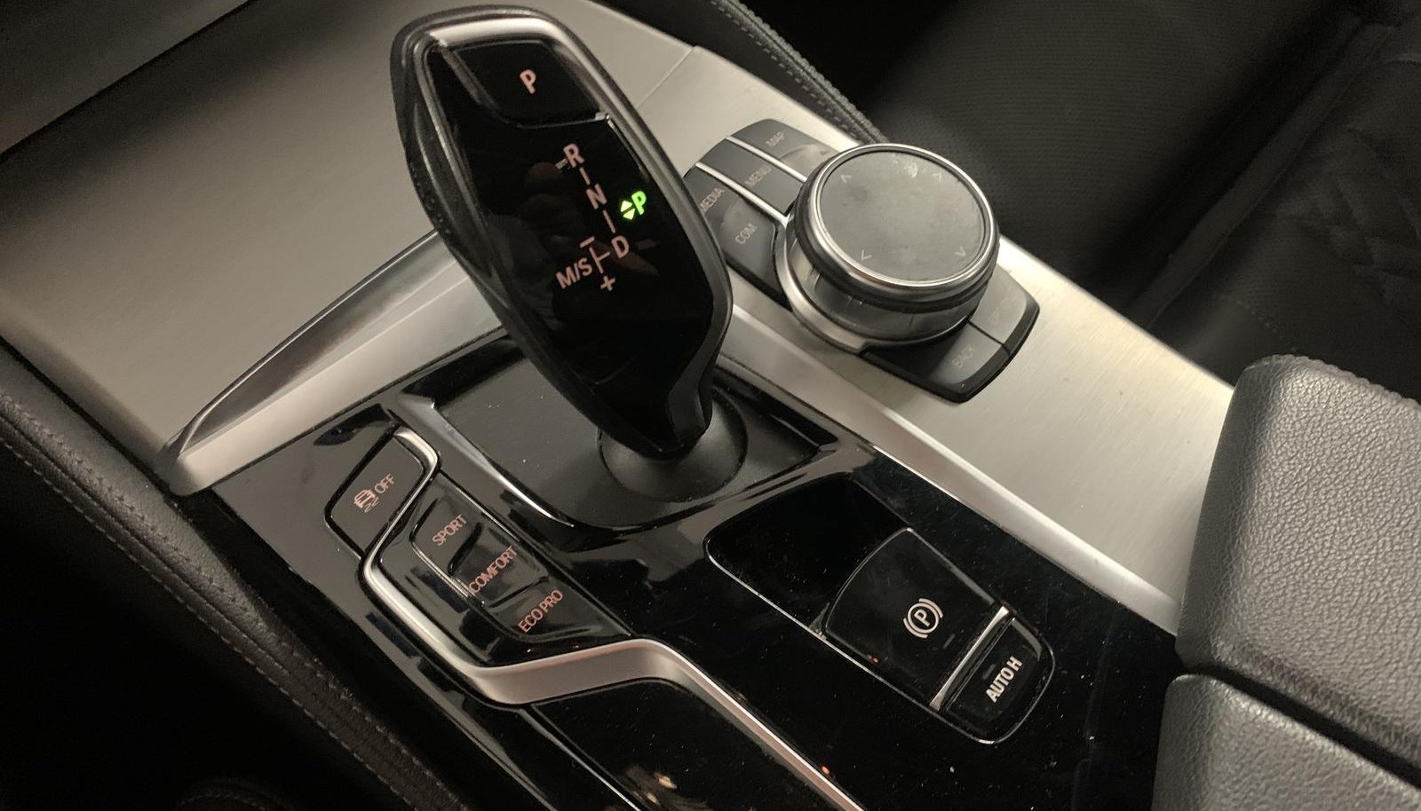 BMW 5 M Sport Pro xDrive 11