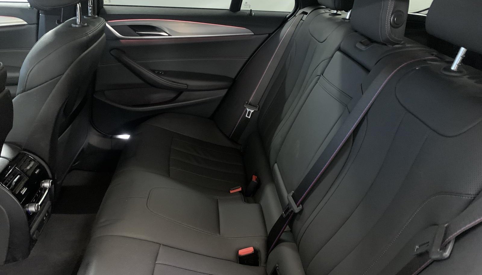 BMW 5 M Sport Pro xDrive 9