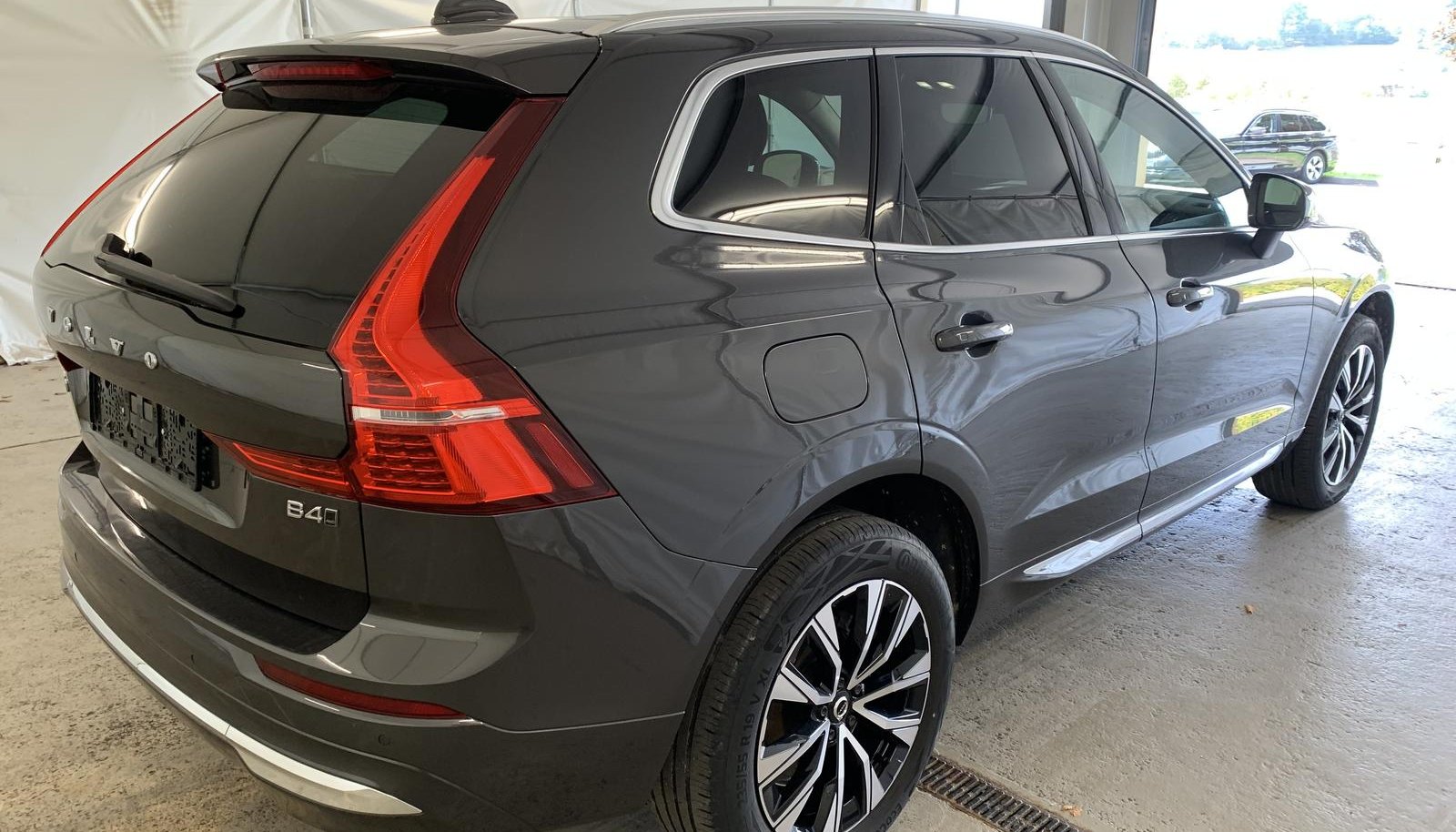 Volvo XC60 Plus Bright AWD 6
