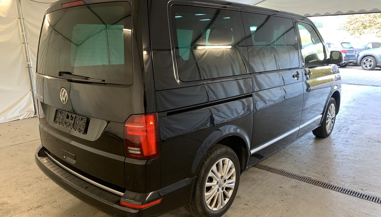 Volkswagen Multivan Generation Six 5