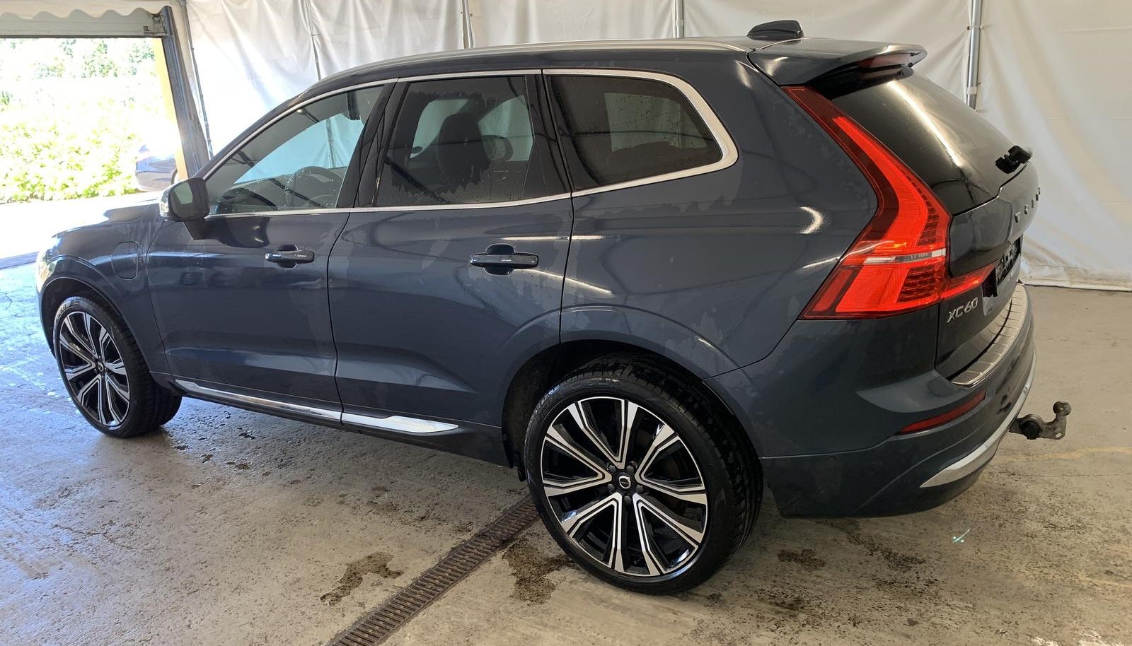 Volvo XC60 Inscription Recharge Plug-In Hybrid AWD 8