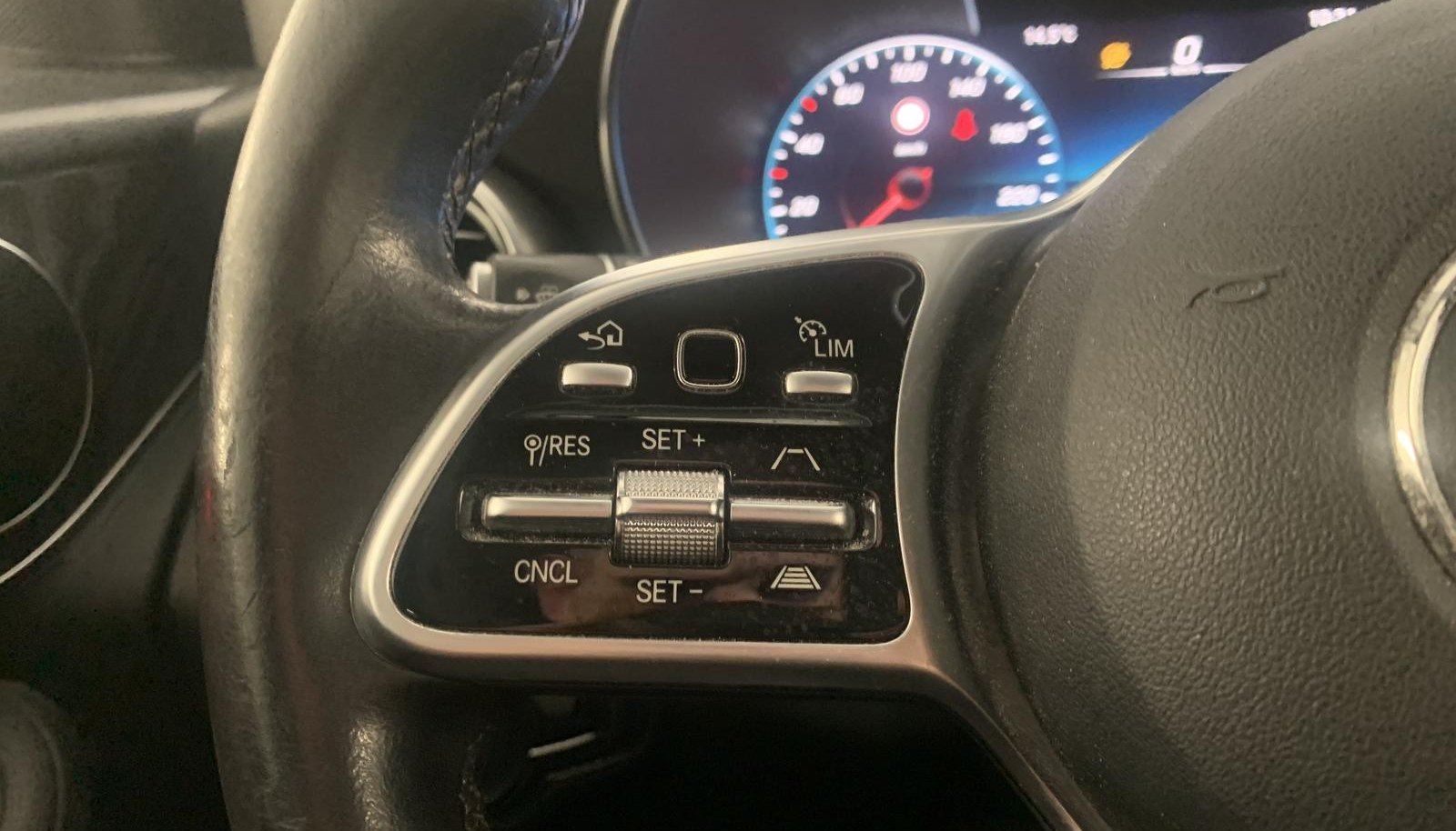 Mercedes-Benz GLC GLC 220 d 4Matic 8