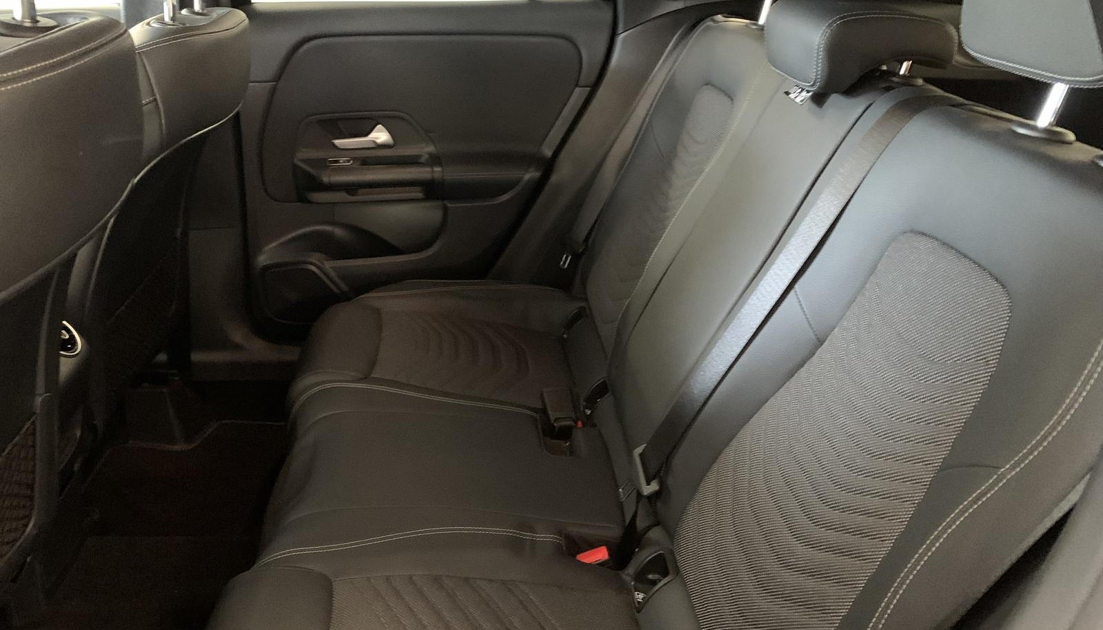 Mercedes-Benz GLA GLA 220 d 7