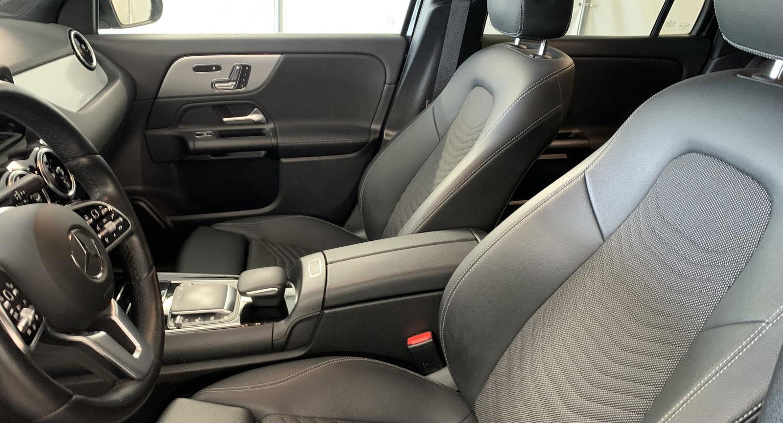 Mercedes-Benz GLA GLA 220 d 8