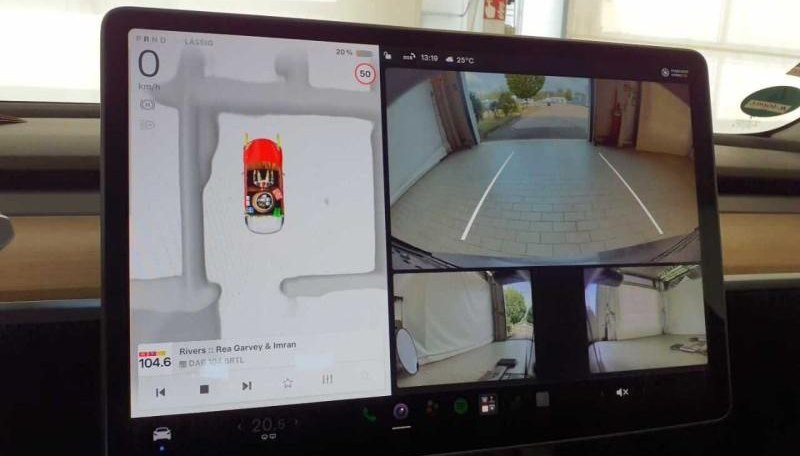 Tesla Model 3 Long Range Dual AWD 3