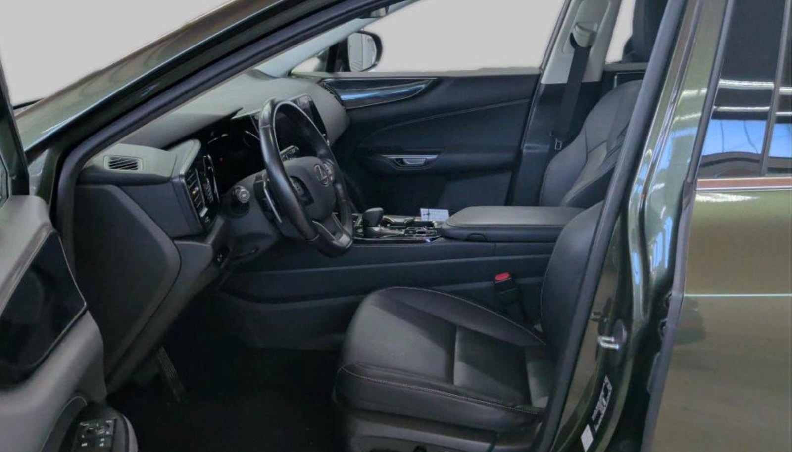 Lexus NX Business Line 5
