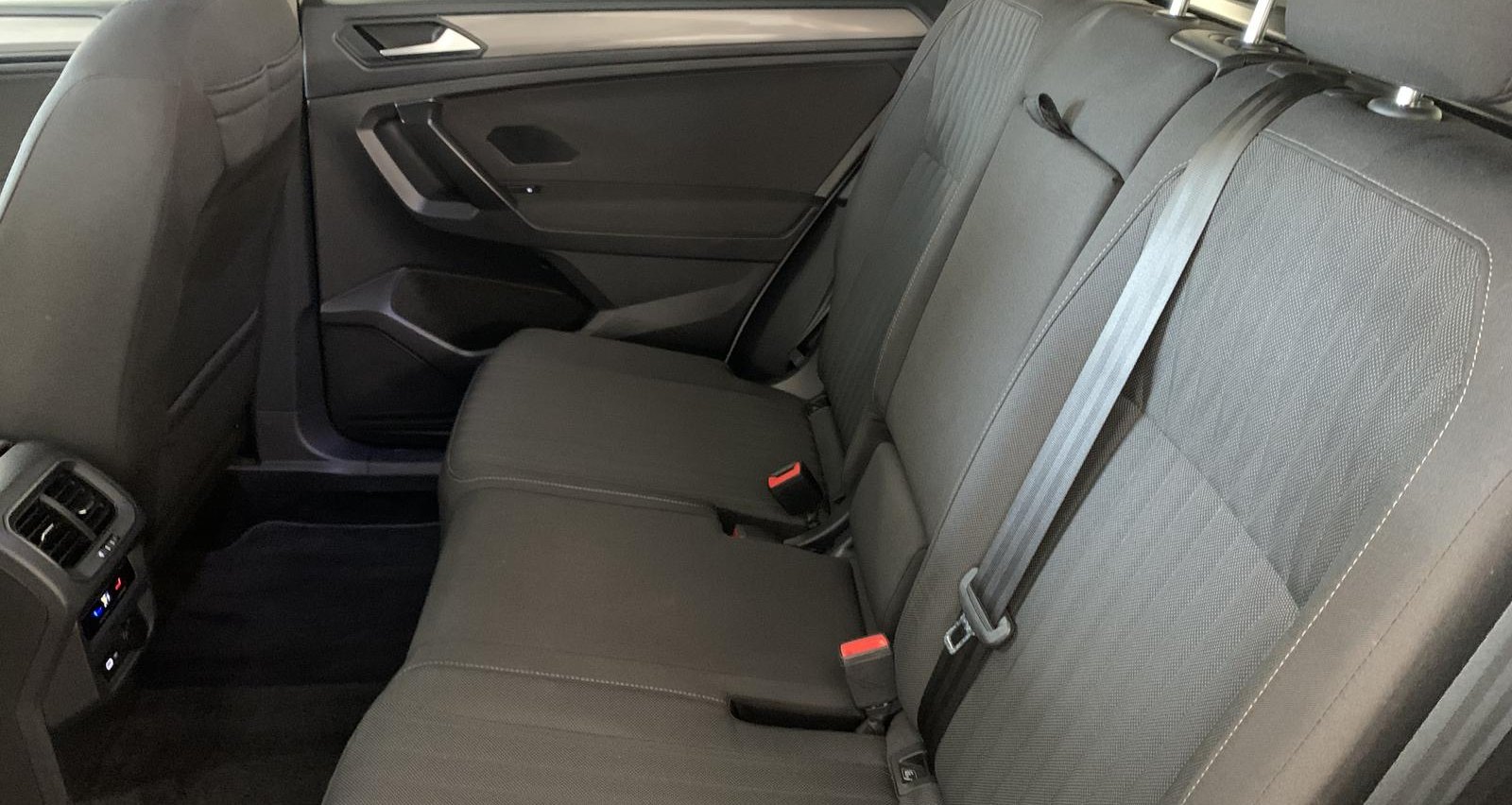 Volkswagen Tiguan Allspace Life 8