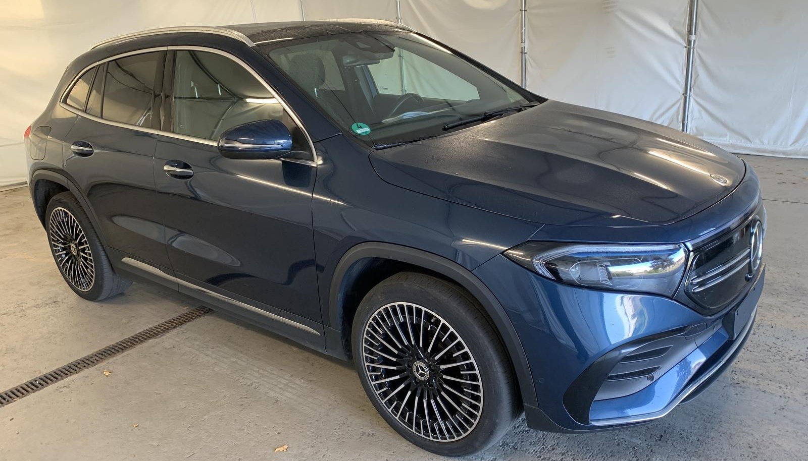 Mercedes-Benz EQA AMG Line 2