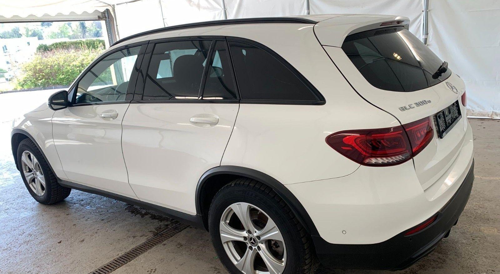 Mercedes-Benz GLC AMG Line 9