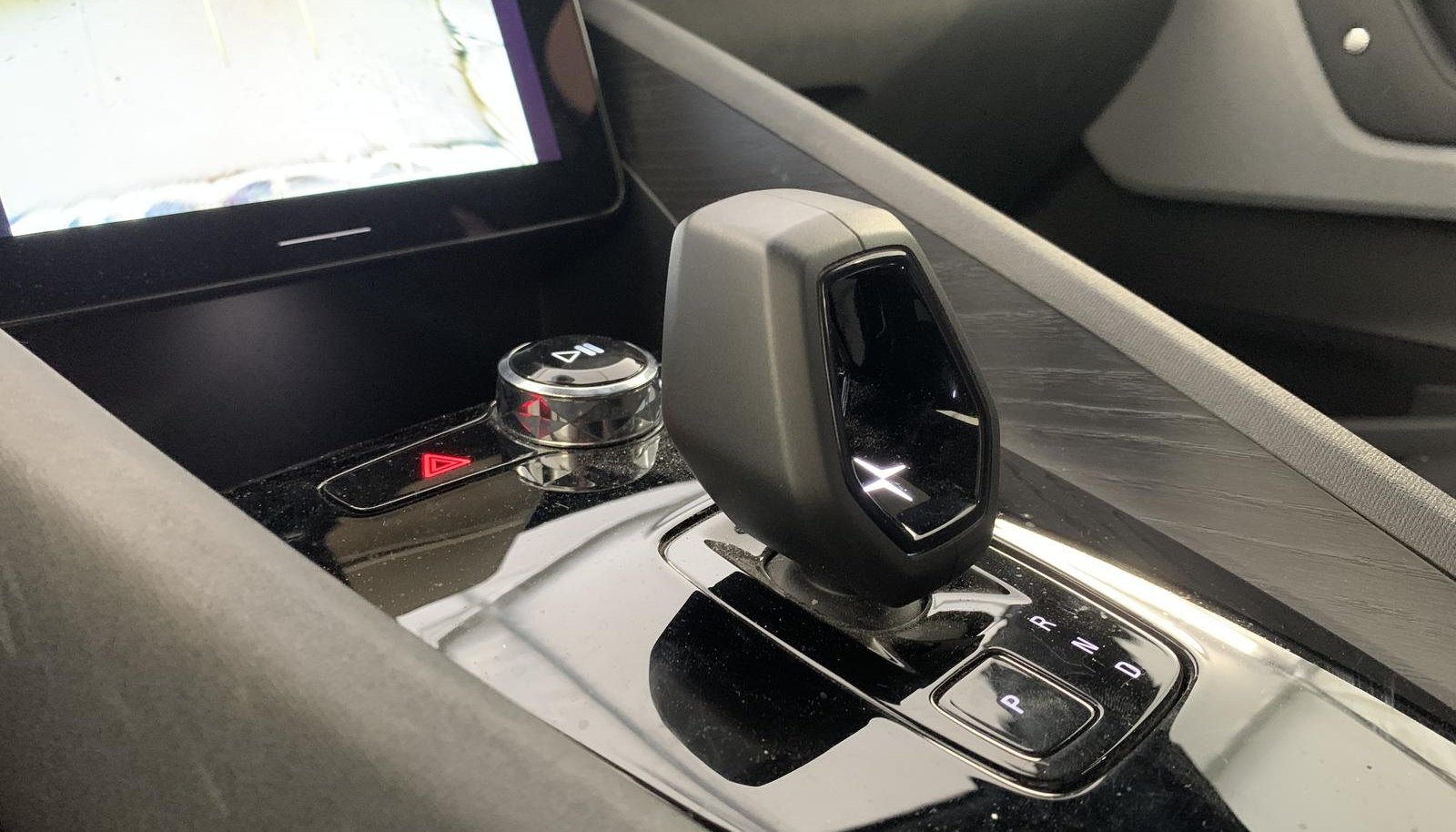 Polestar 2 Long Range Dual 12