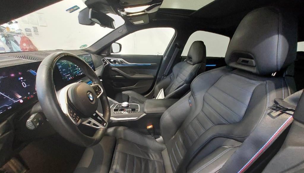 BMW 4 M Sport Pro 3