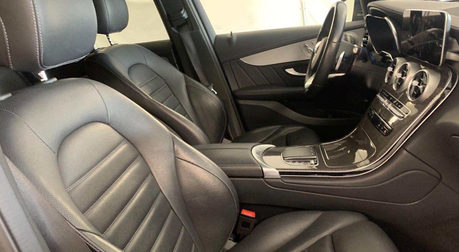 Mercedes-Benz GLC AMG Line 3