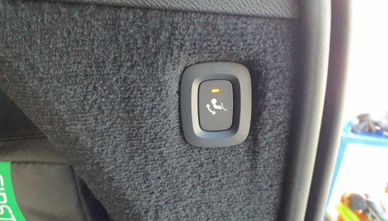 Volvo XC90 Ultimate Bright Recharge Plug-In Hybrid AWD 3