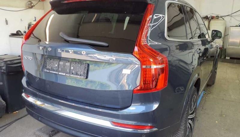 Volvo XC90 Ultimate Bright Recharge Plug-In Hybrid AWD 5